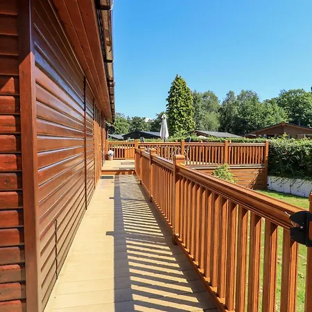 Robin's Nest Windermere