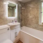 Robin's Nest Дом отдыха Уиндермир