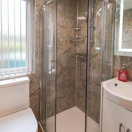 Robin's Nest * Windermere